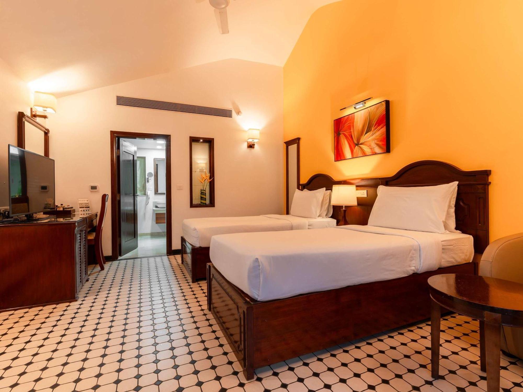 קייבלוסים Novotel Goa Dona Sylvia Resort מראה חיצוני תמונה