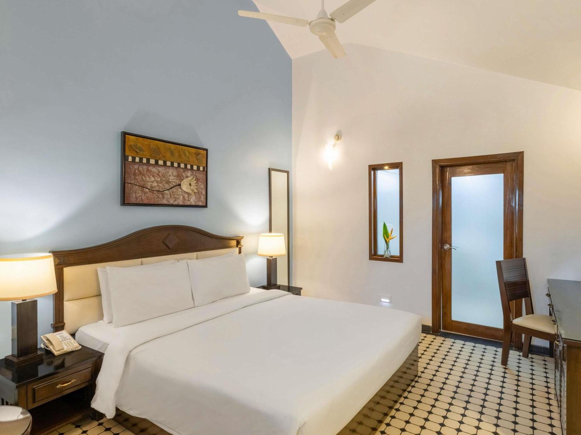 קייבלוסים Novotel Goa Dona Sylvia Resort מראה חיצוני תמונה