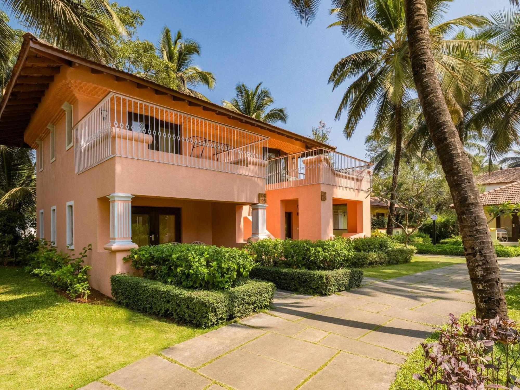 קייבלוסים Novotel Goa Dona Sylvia Resort מראה חיצוני תמונה